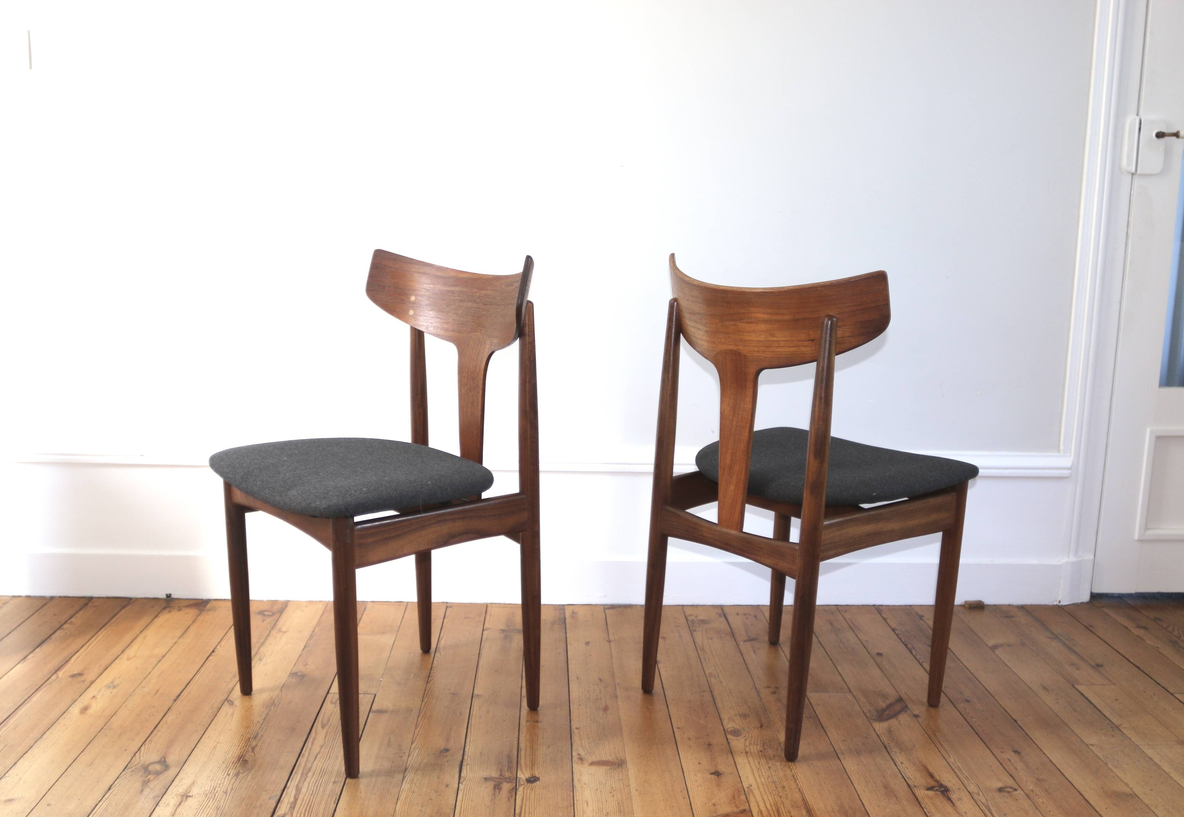 Set of 6 vintage Scandinavian teak chairs by Samcom, 1960