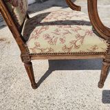 Fauteuil Louis XVI en noyer du XIXème siecle