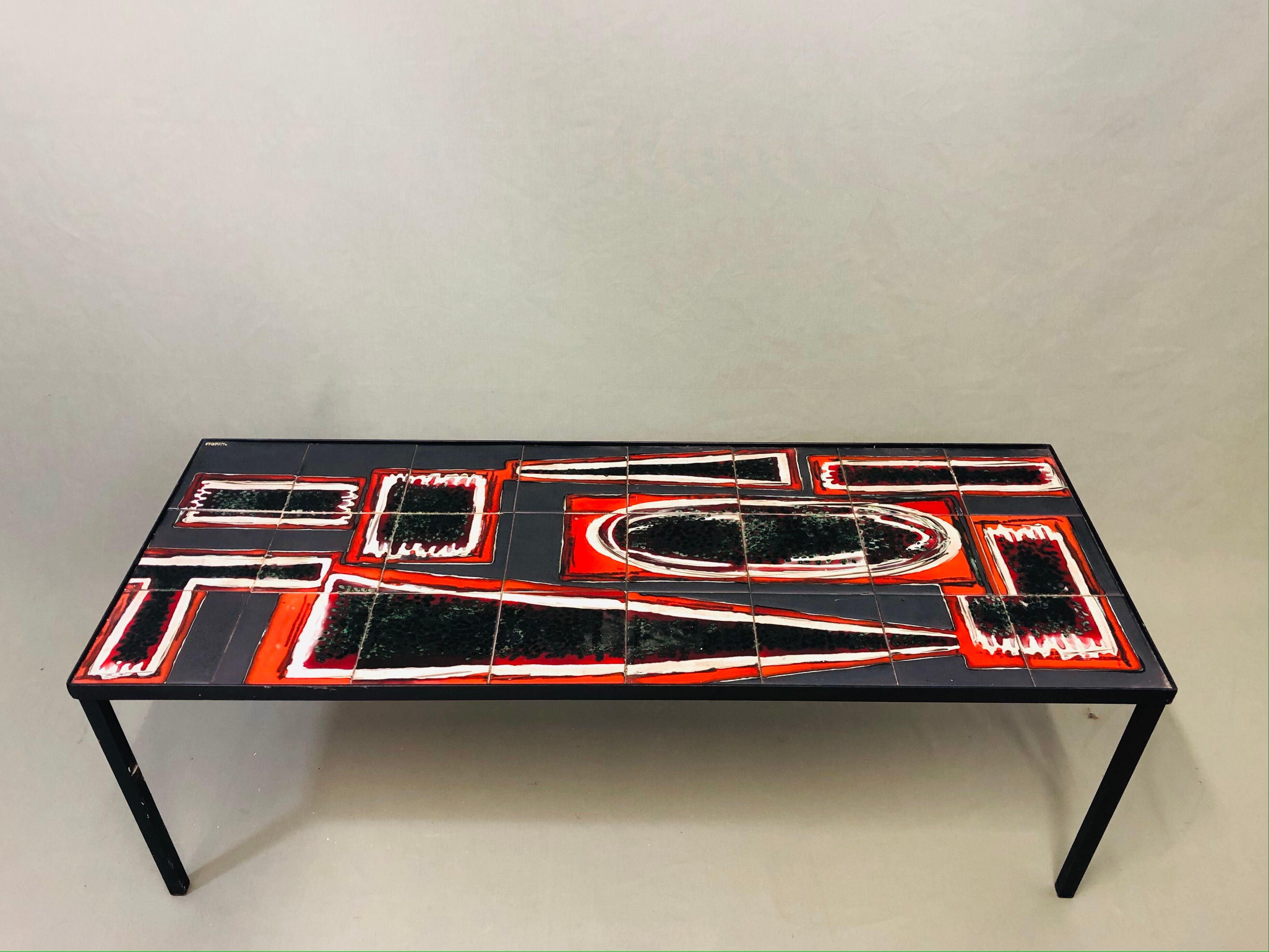 1950 coffee table with Jacolor Ceramics