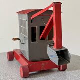 Sheet metal excavator from the French brand CIJ, first model from 1937