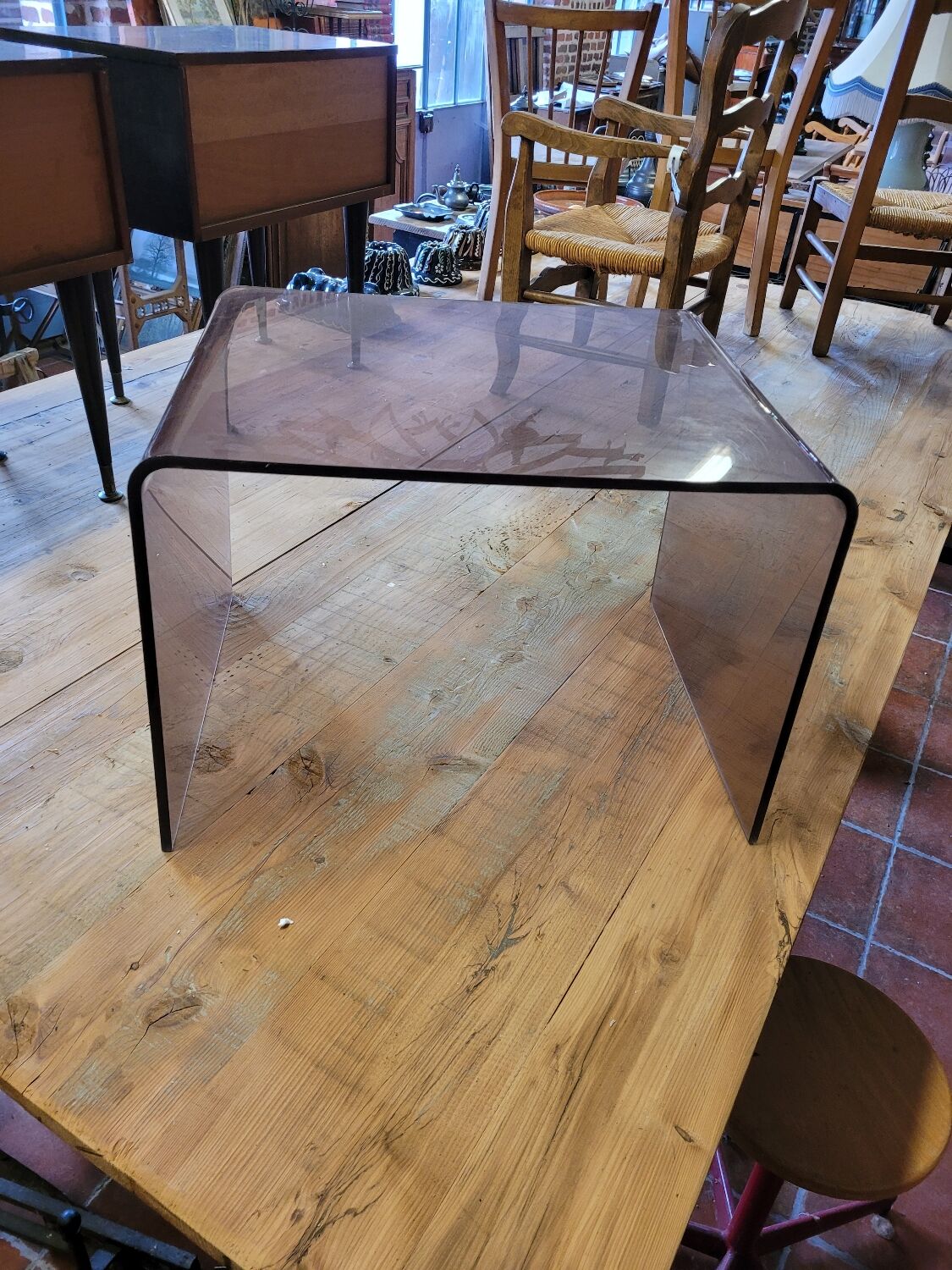 Plexiglas sofa end from the 70s
