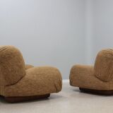Pair of armchairs by Giuseppe Rossi di Albizzate, 1970s