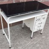 Medeckn office year 40/ 50