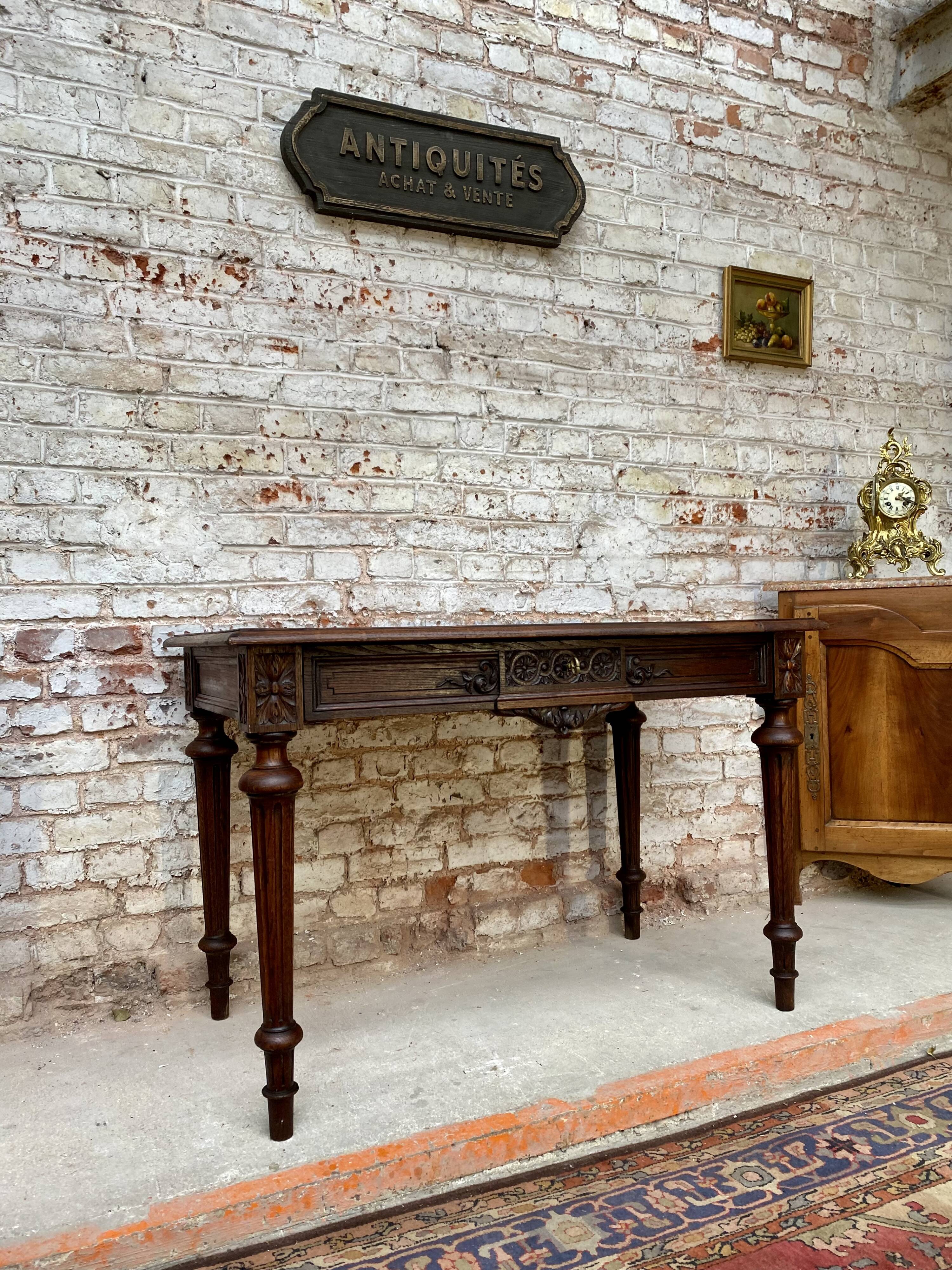 Double-sided desk in natural wood Louis XVI style