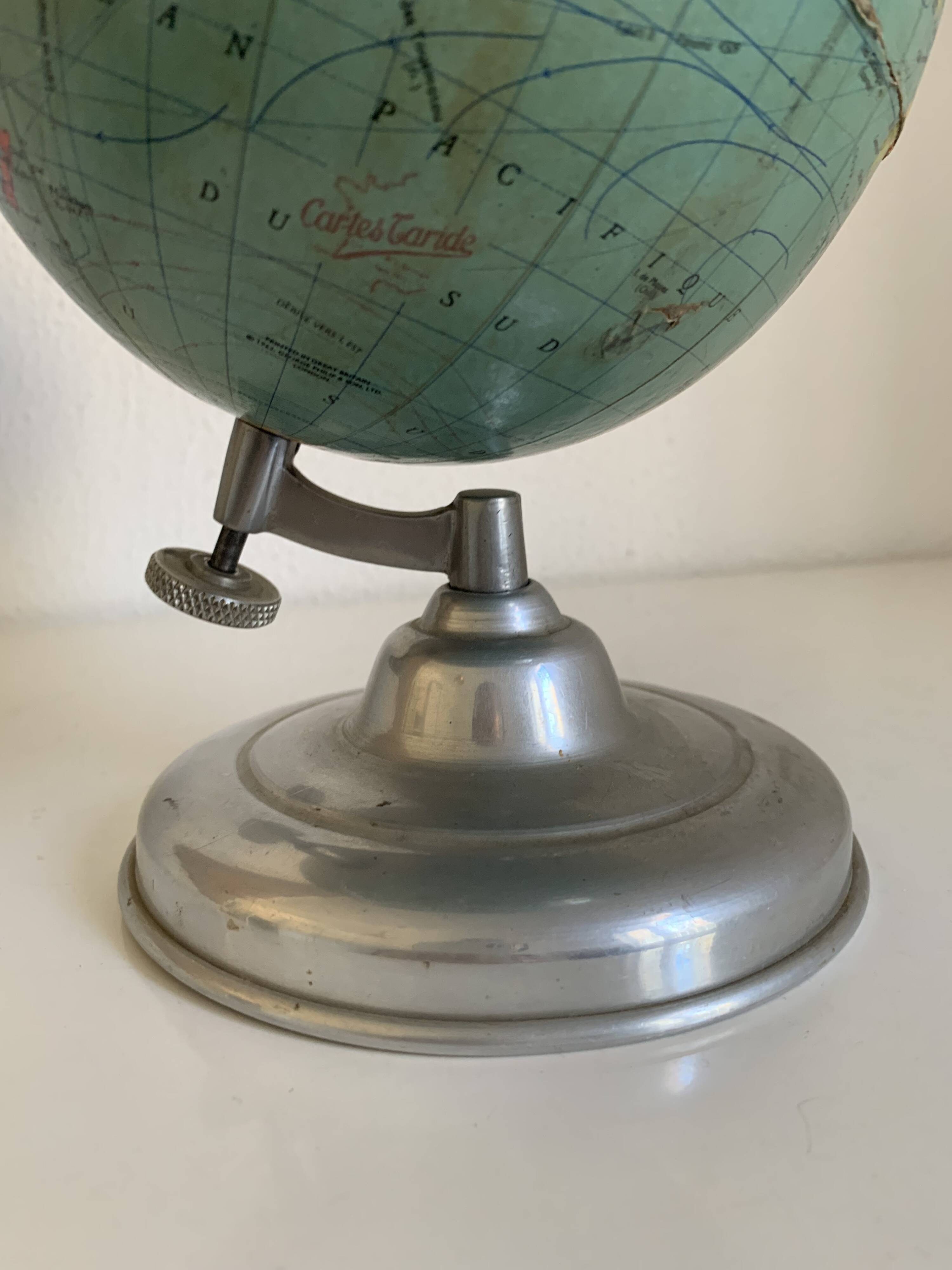 Vintage 1962 Taride World Map Globe - 25 cm