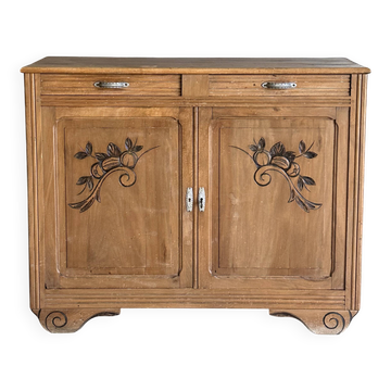 Art Deco buffet from the 1930s in light wood.