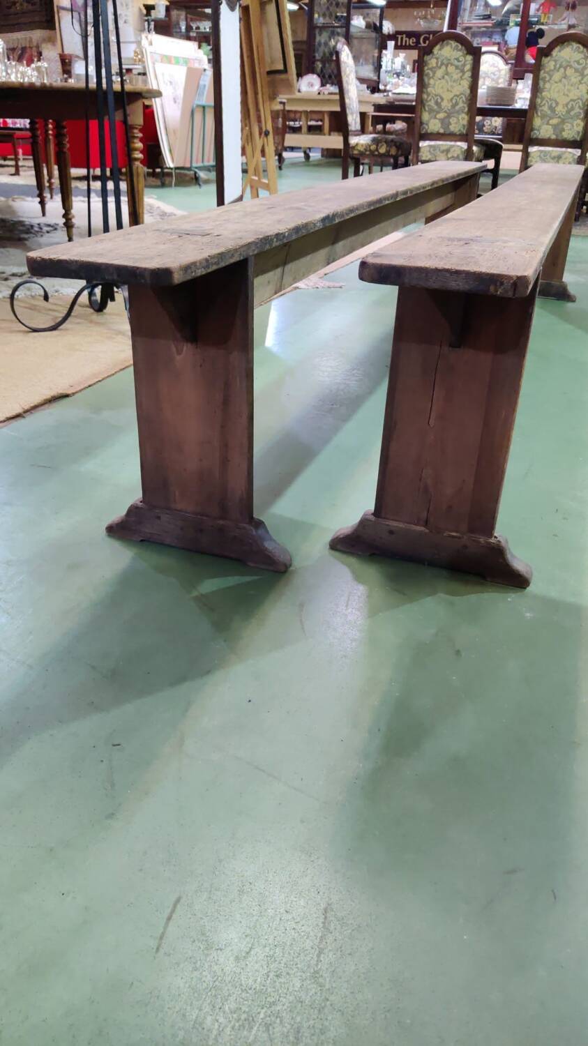 Early 20th century farmhouse table in fir and chestnut with benches