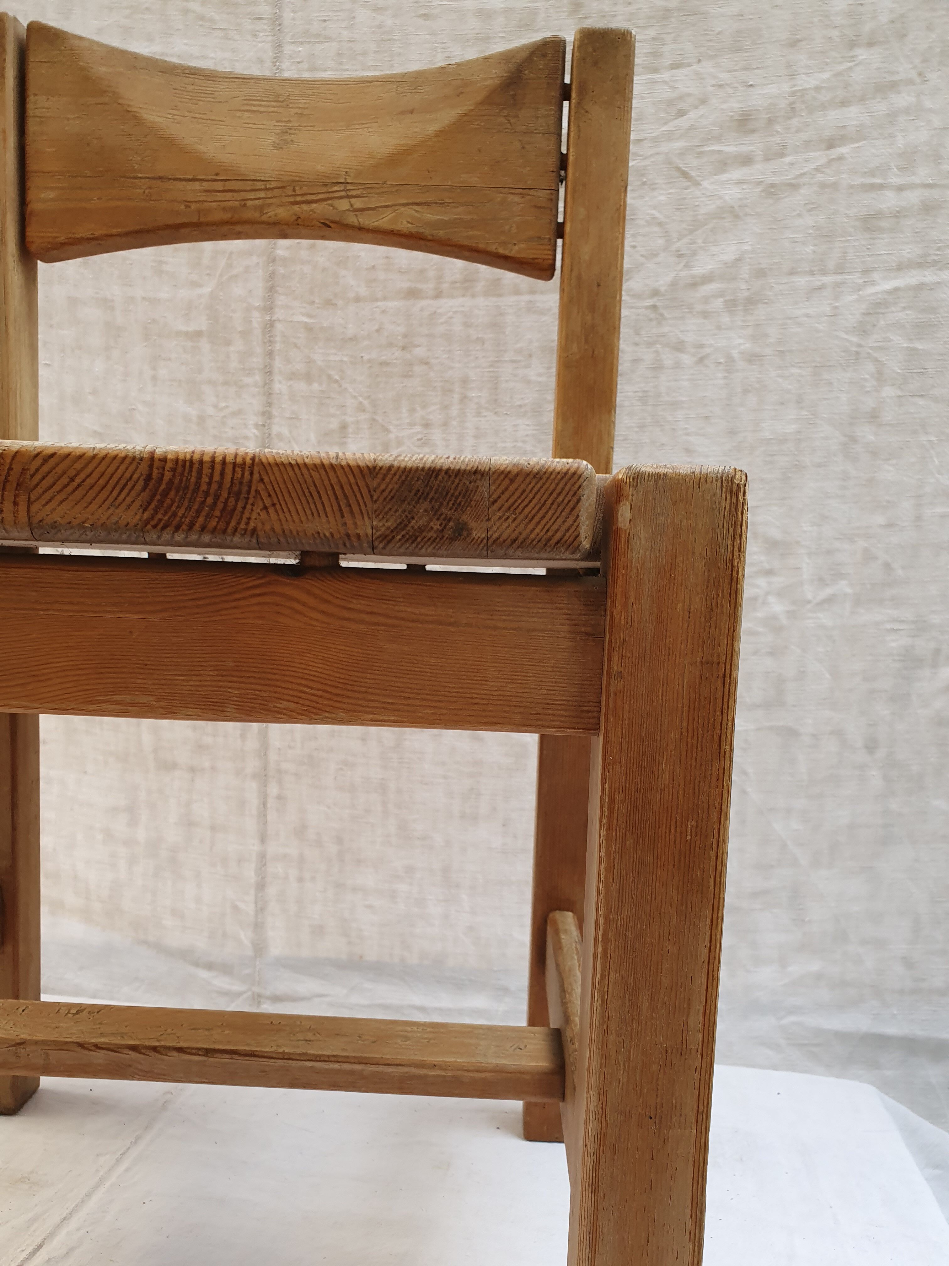 Paire de chaises d'Ilmari Tapiovaara