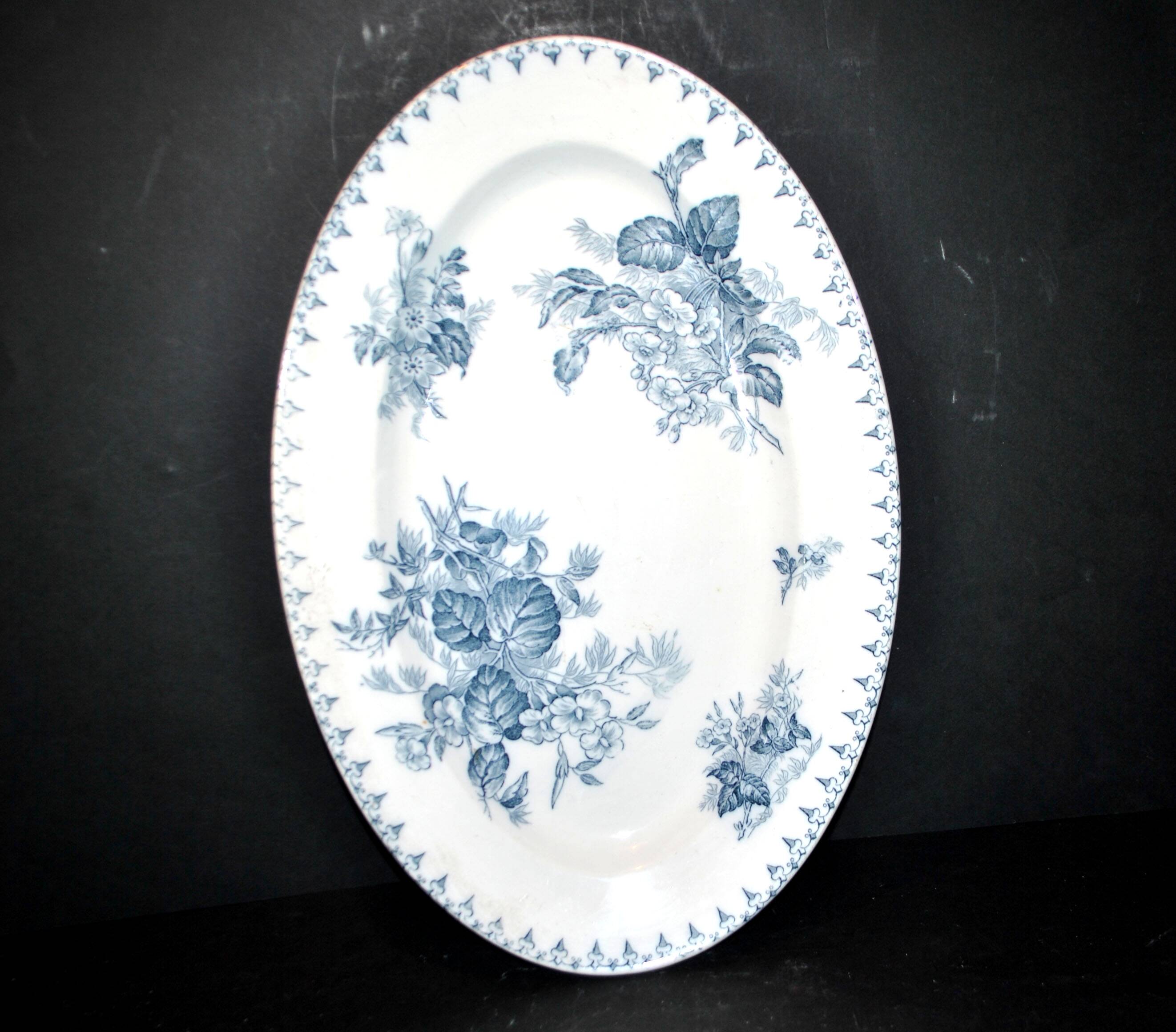 SARREGUEMINES FLORE Large Oval Platter with blue flower decoration U&C 36cm