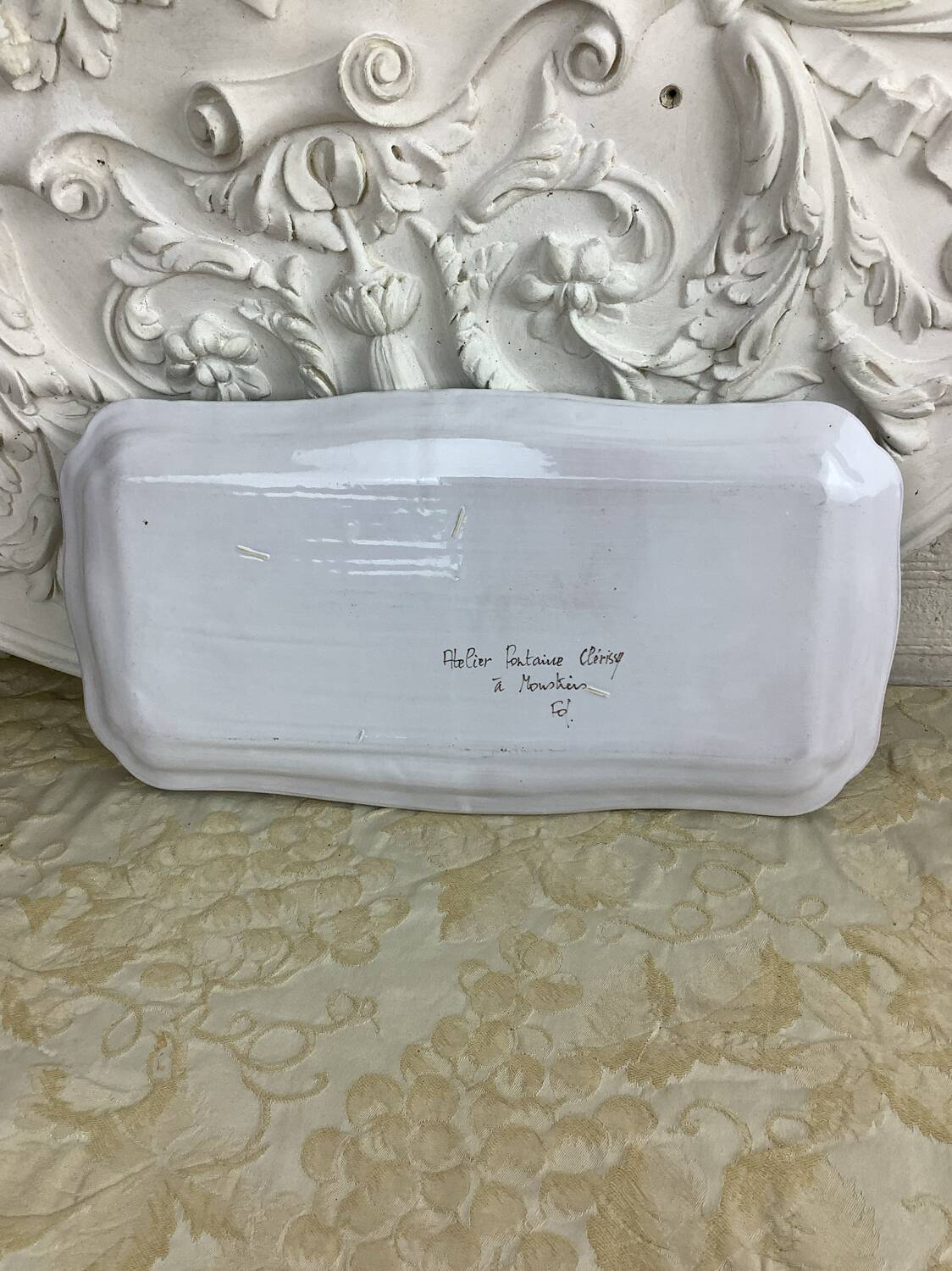 Rectangular plate Moustiers France
