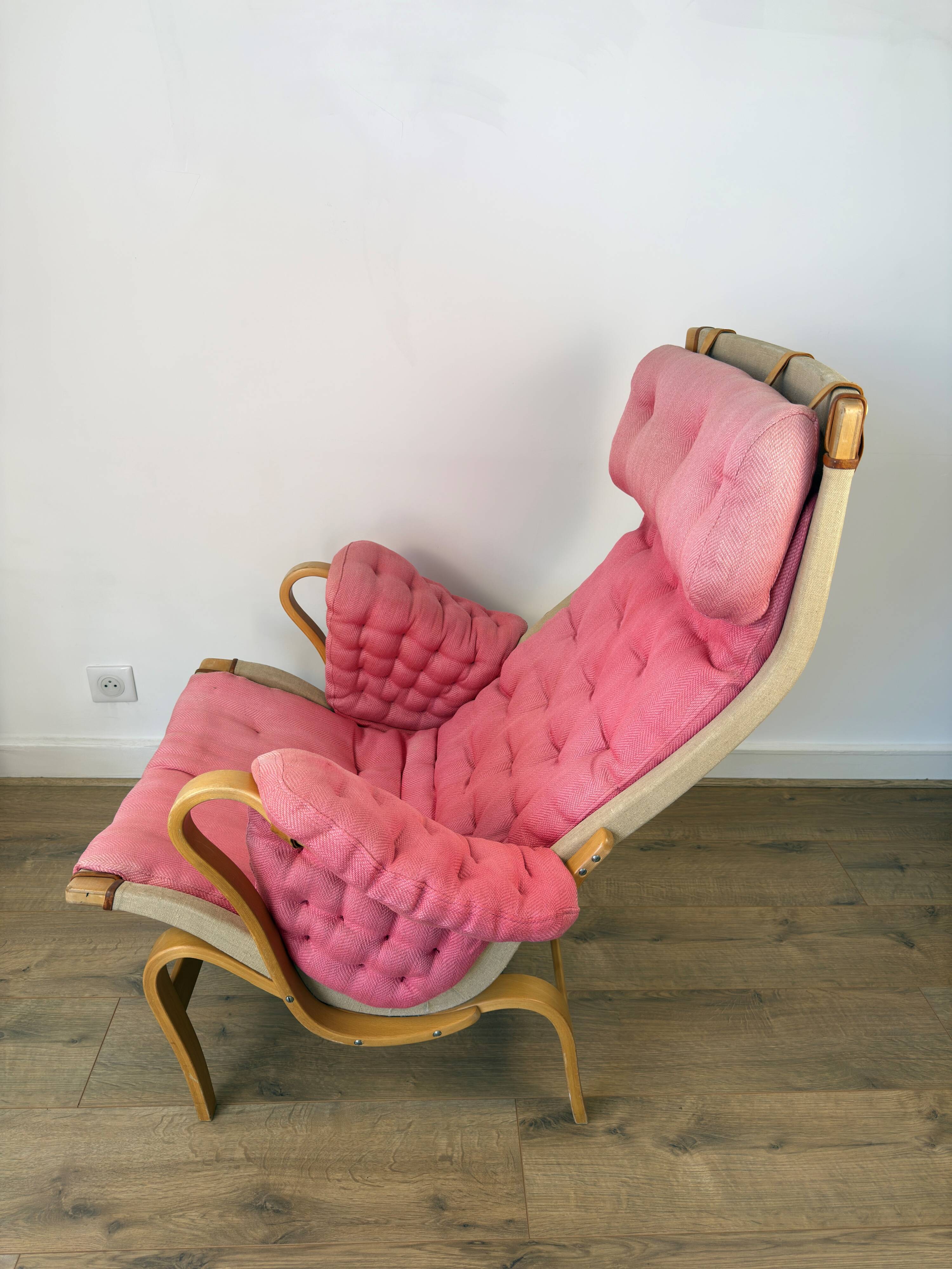 Pernilla Armchair by Bruno Mathsson for DUX – Pink Upholstery, 1970s–1980s