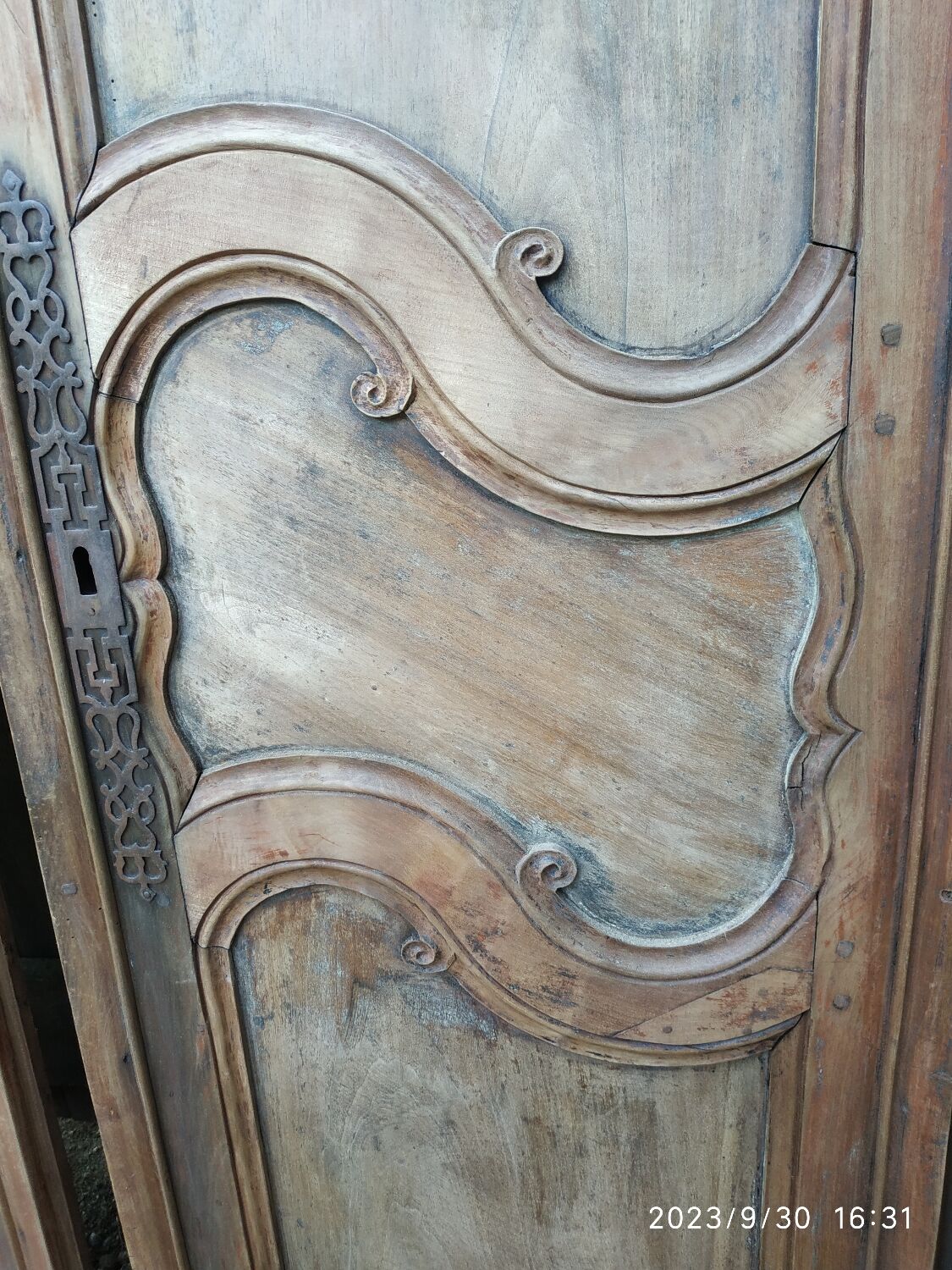 Pair of cabinet doors