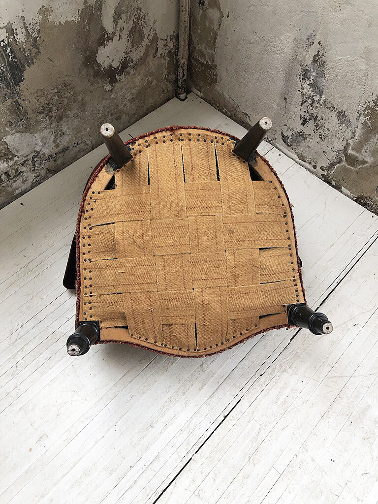 Napoleon III burgundy velvet armchair