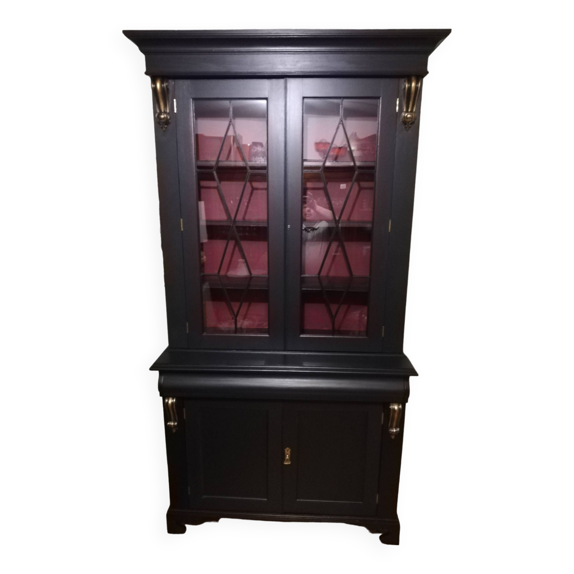 English library display case height 225cm