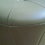 Vintage pouf