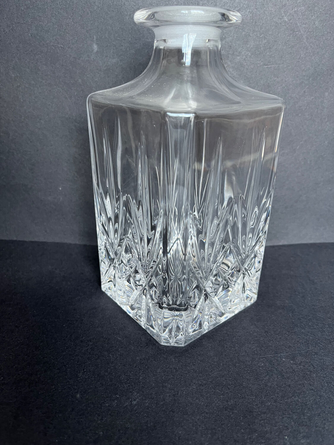 Lancel whisky decanter in cut crystal