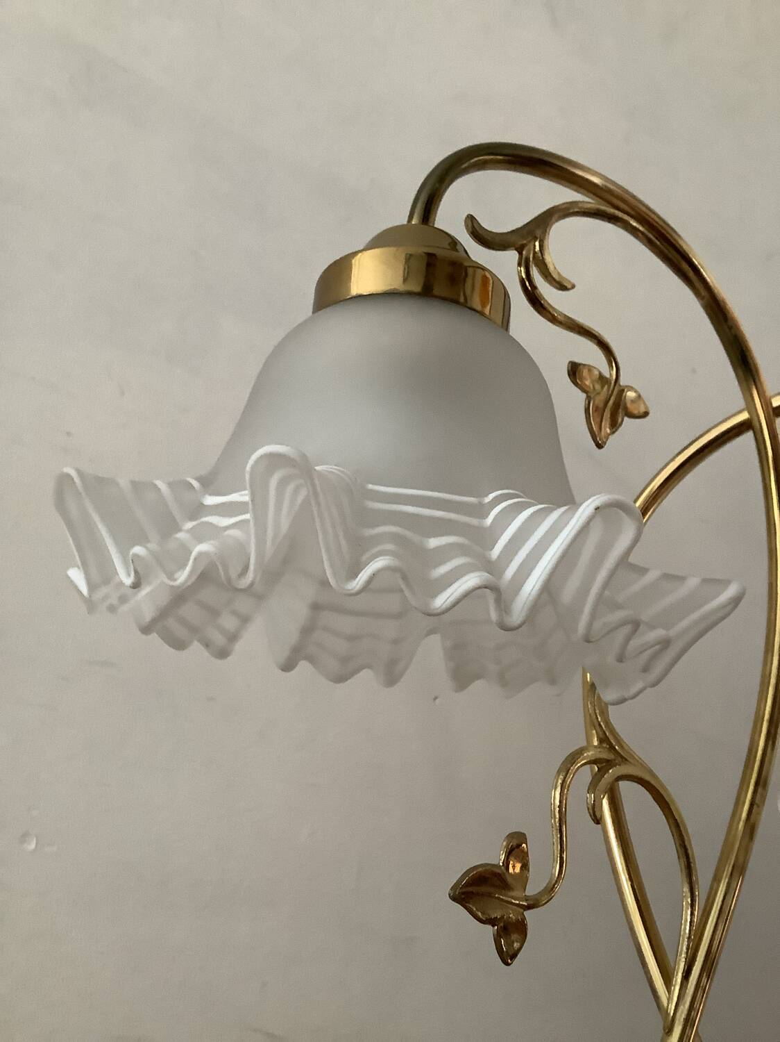 Vintage brass lamp and handkerchief globes
