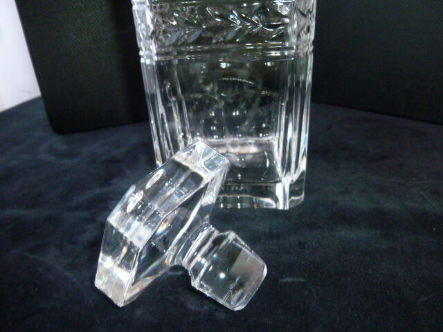 Lead crystal whisky decanter 24%