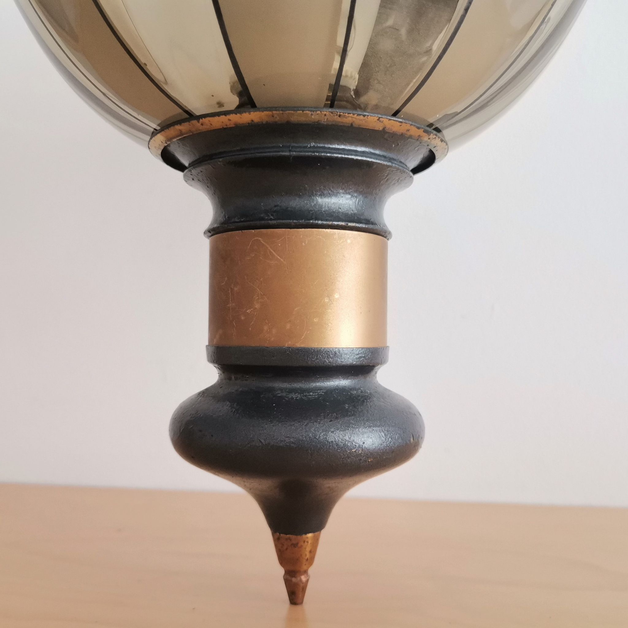 Art Deco metal glass wall sconce lamp