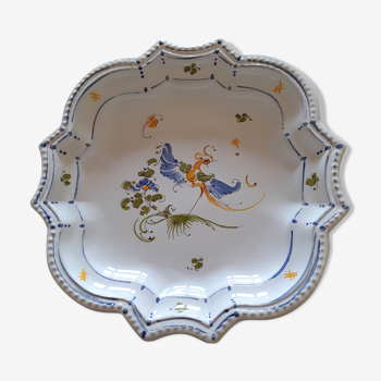 Decorative plate in moustiers earthenware