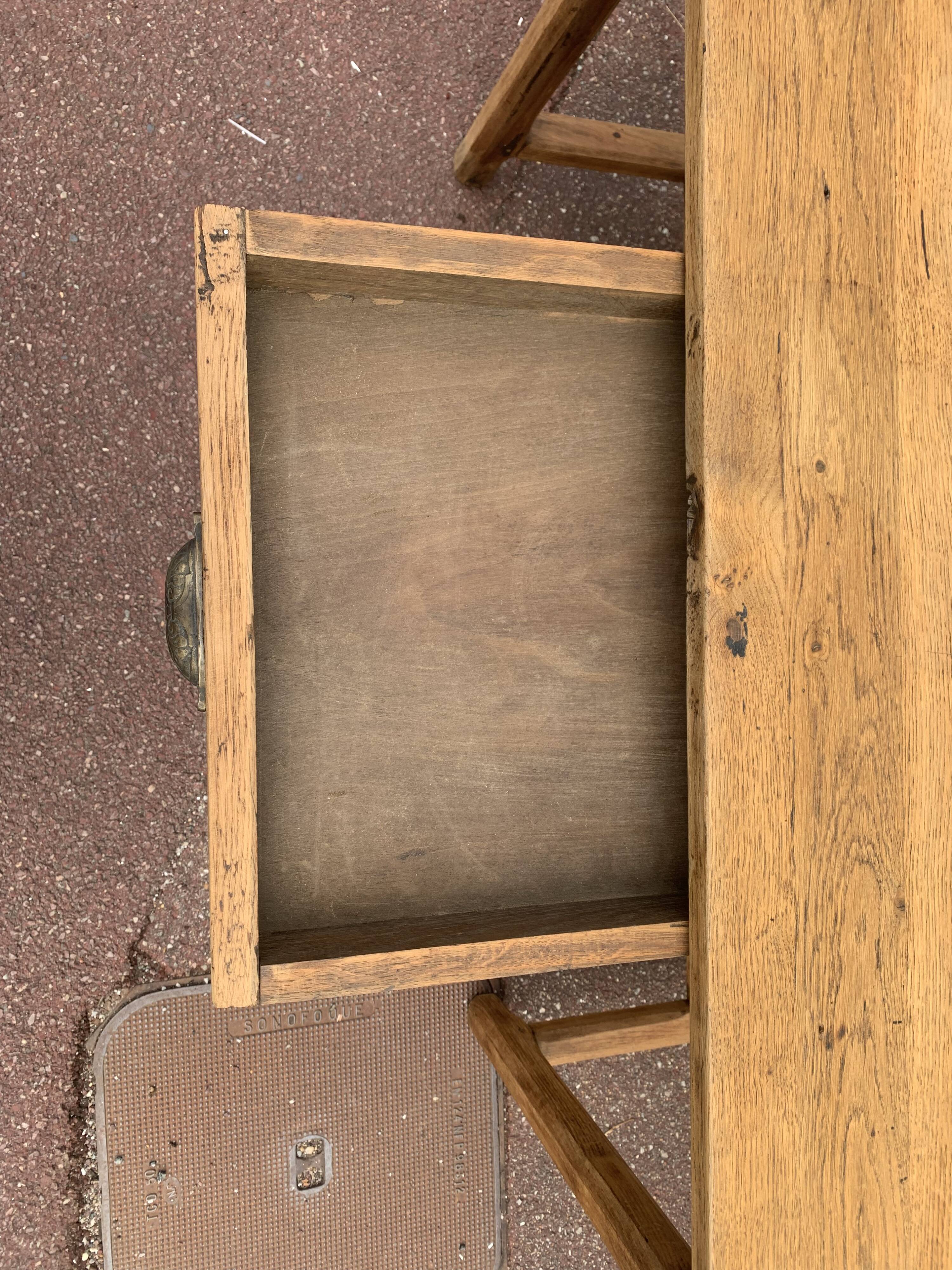 Farmhouse table 1 oak drawer