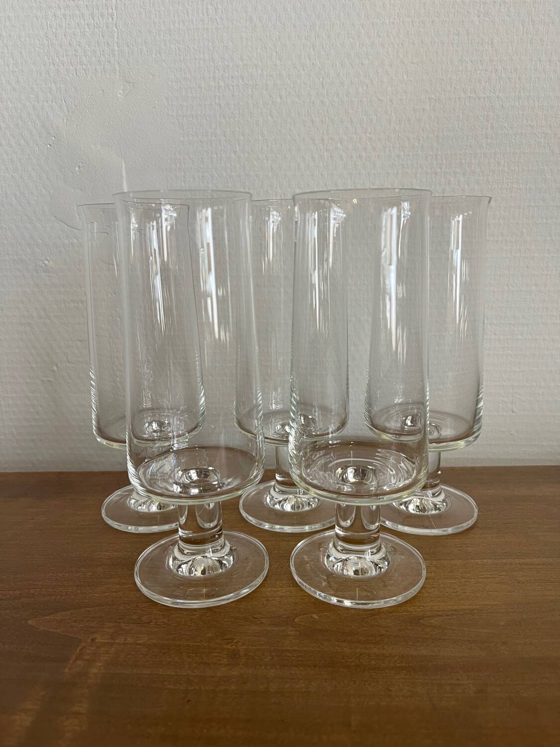 Set of 5 crystal champagne flutes from the 1970s.