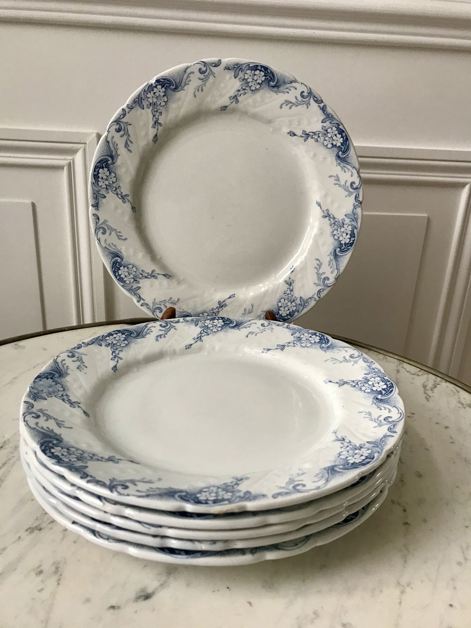 set of dessert plates in K&G Lunéville Iron Earth model "Angèle" late 19th century
