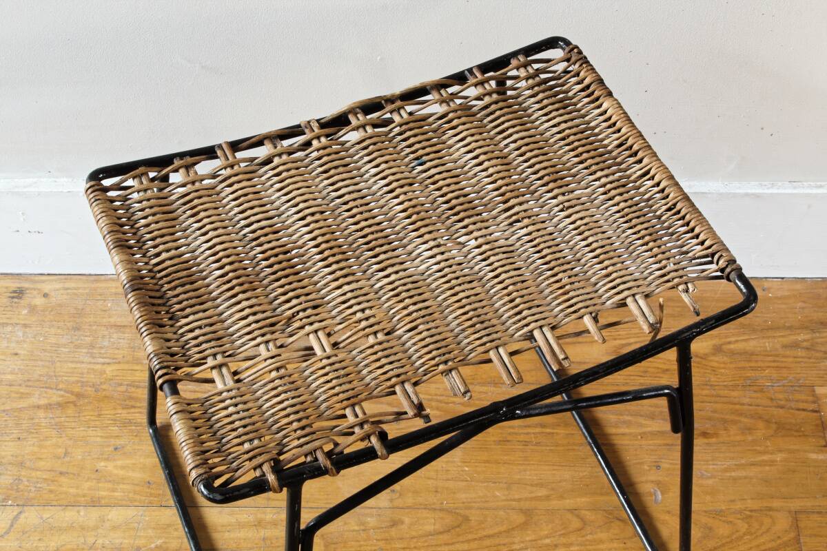 Tabouret design Raoul Guys pour Airborn