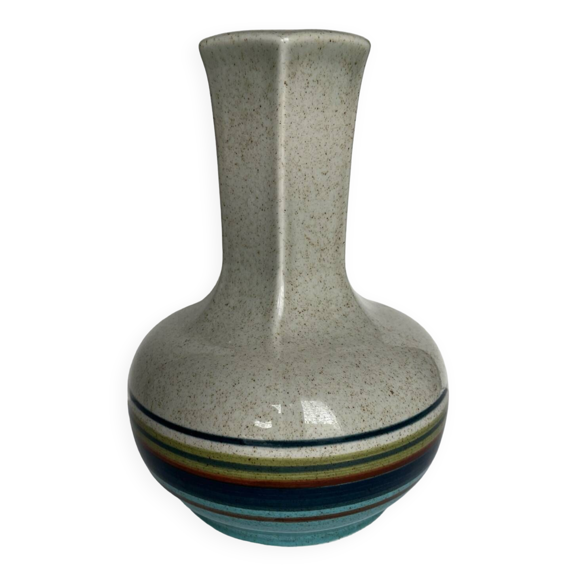Lapid ceramic vase