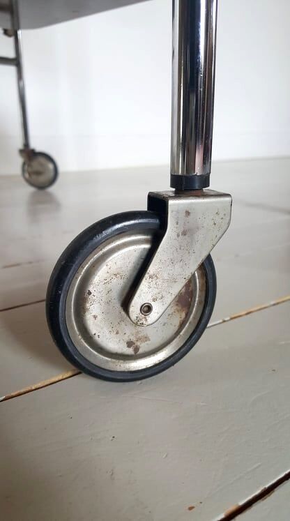 Folding dessert on wheels 1970