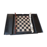 Chess game of the years with black lacquer and ivory board