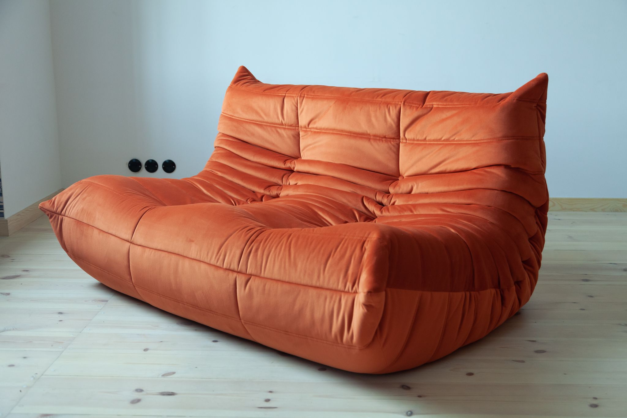 Togo sofa model designed by Michel Ducaroy 1973