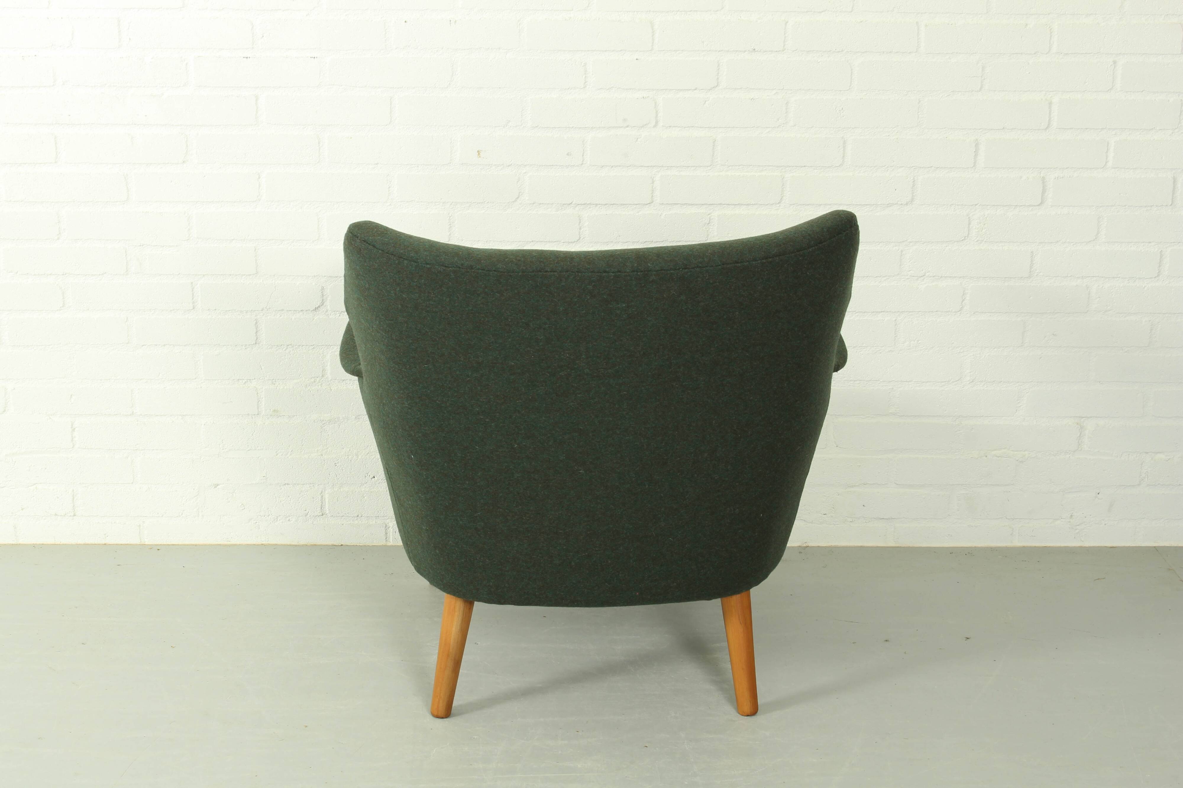 Kurt Olsen lounge chair No 221, Slagelse Møbelvaerk, 1960s