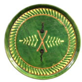 Plat vert décor graphique