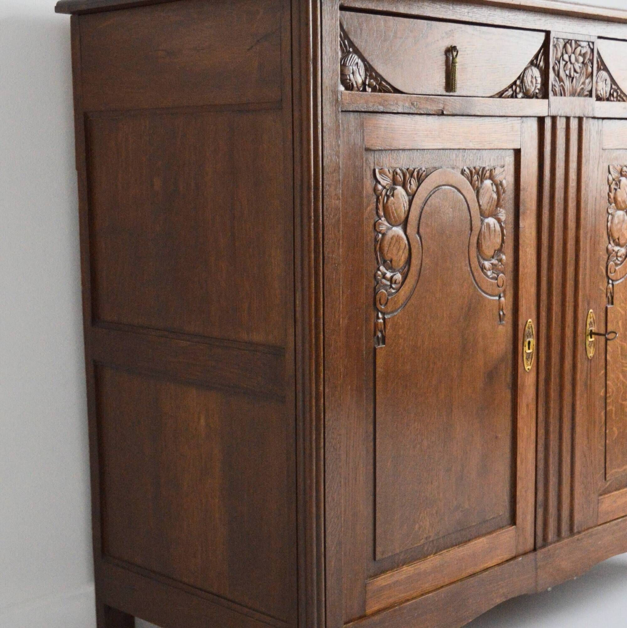 Parisian Buffet / Art Deco Storage Furniture 1930s Vintage