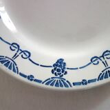 8 dinner plates with vintage Louvois model Nouvelles Galeries dish