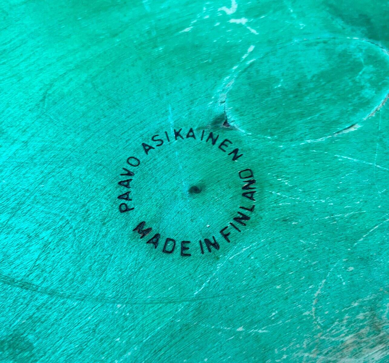 Modern mid-century bowl in wood by Paavo Asikainen, Finland, 1960s.