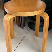 Tabouret vintage Alvar Aalto modèle E60 pour Artek