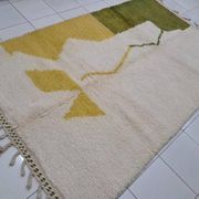 Handmade pure wool rug with colourful patterns 150/250 cm