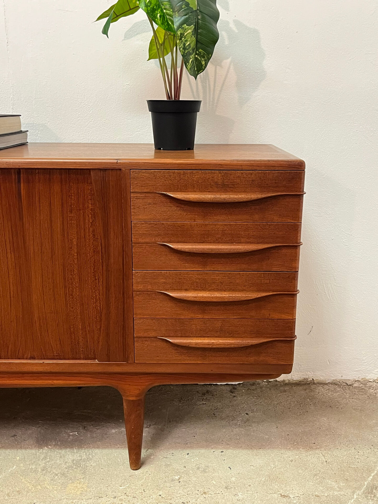Teak enfilade U15 Johannes Andersen