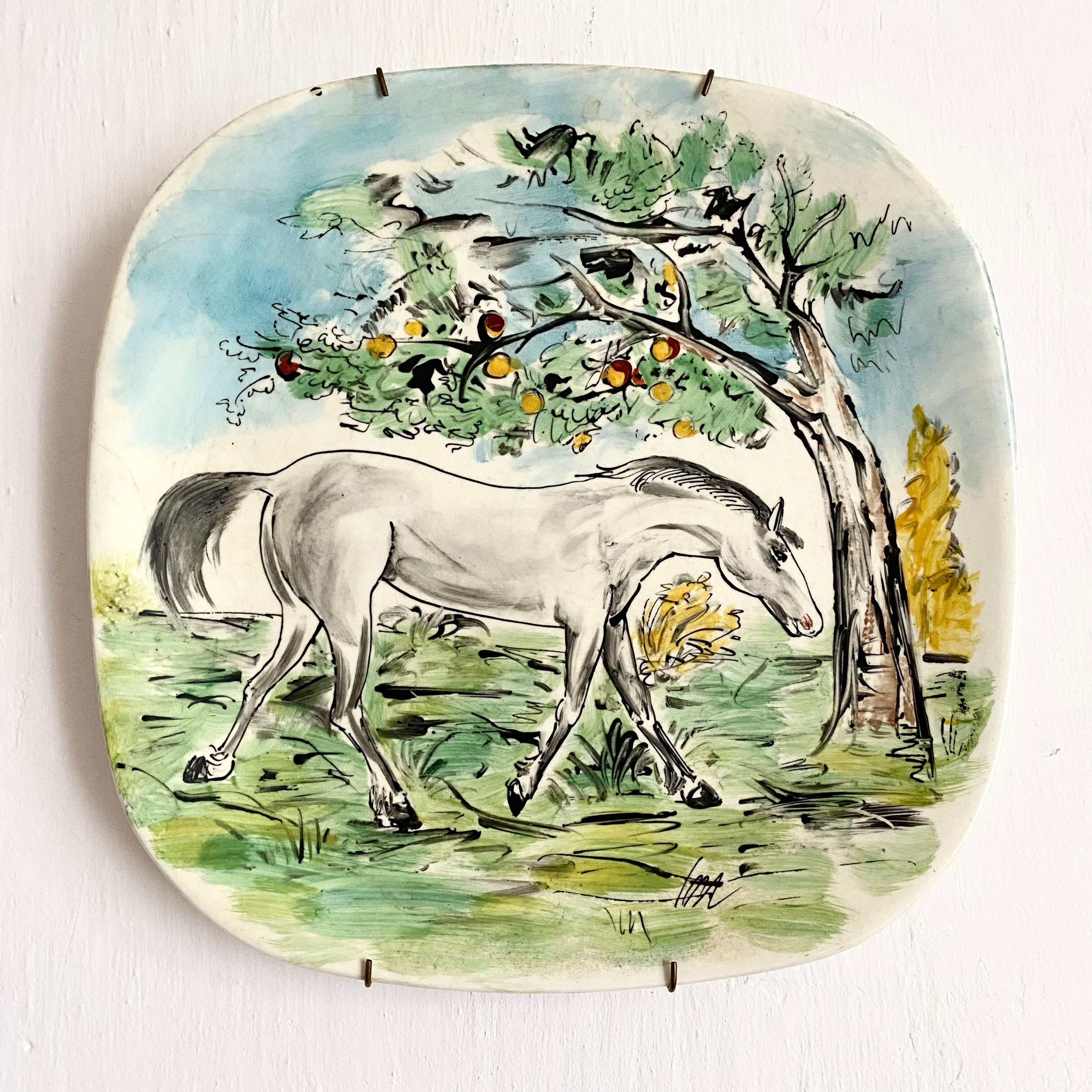 Decorative horse plate signed from the 60s-70s
