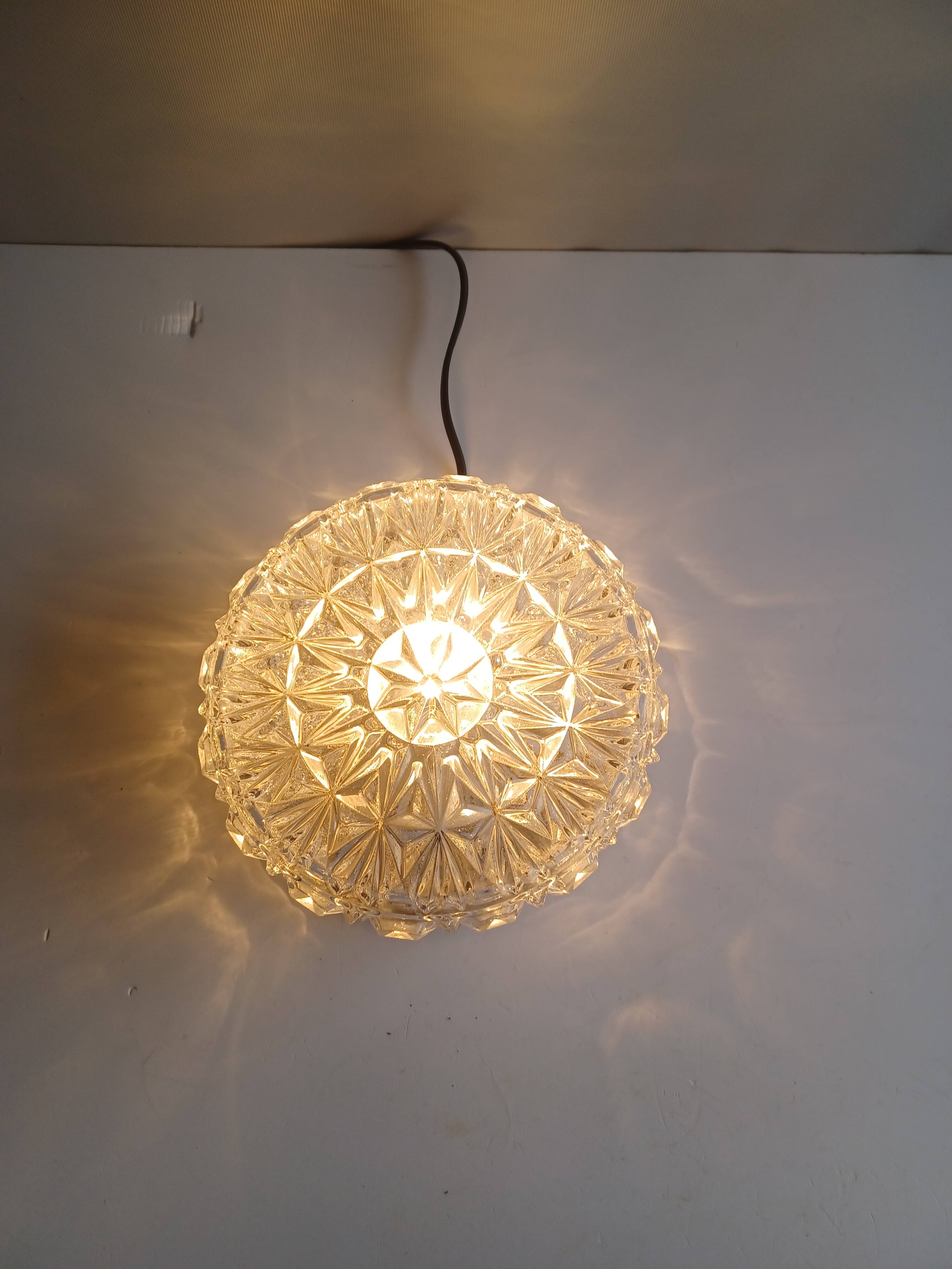 Vintage Erco ceiling light - Moulded glass - 196