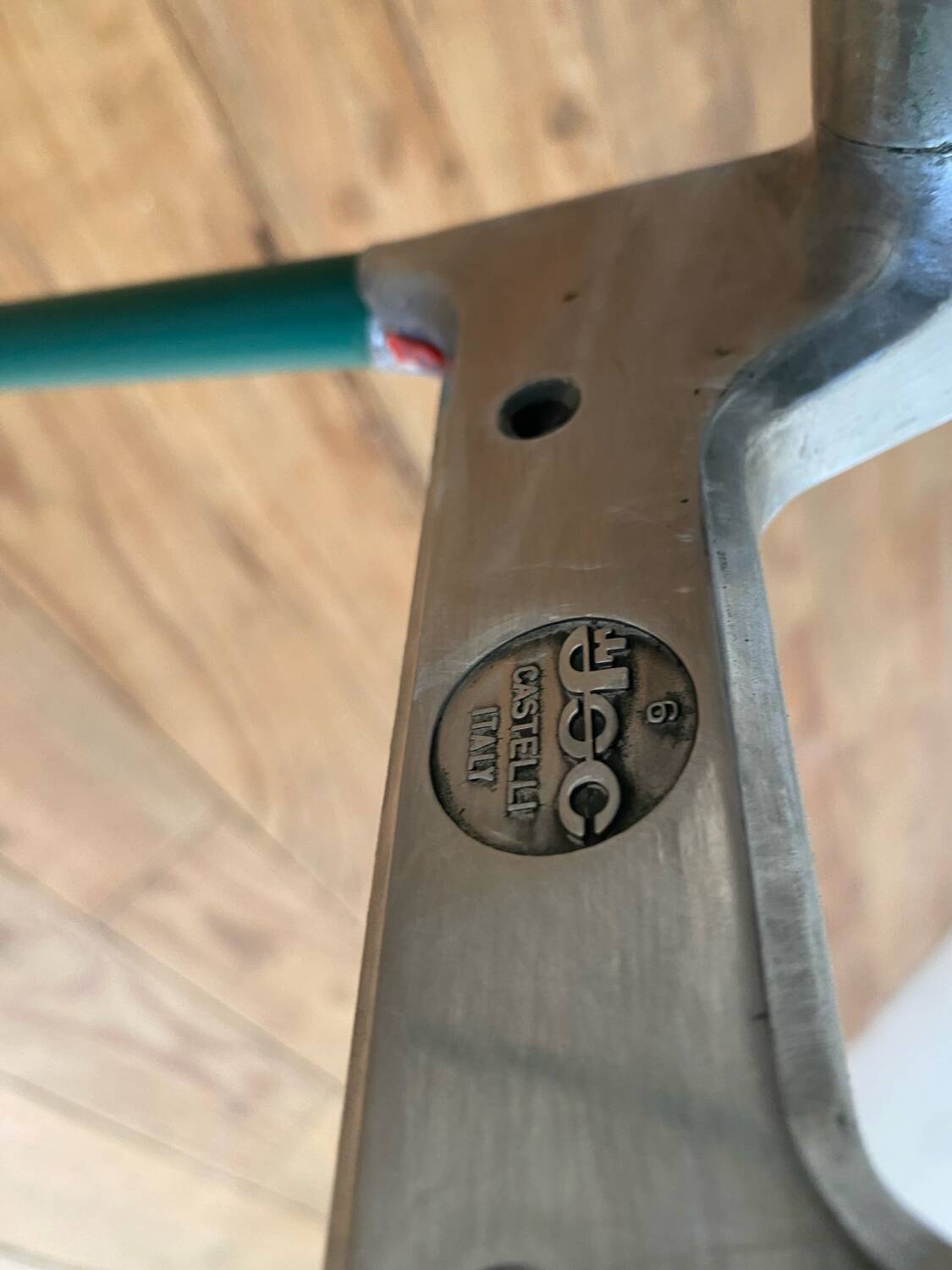 Pair of DSC 106 chairs by Giancarlo Piretti