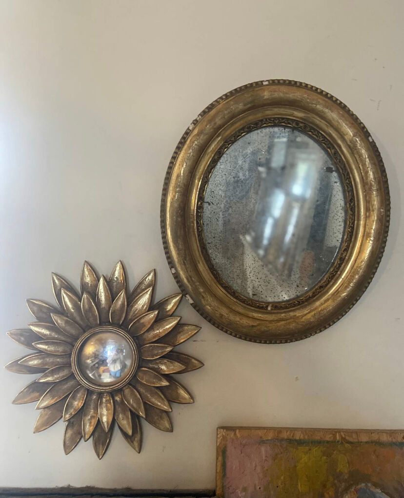 Mirror in gilded stucco nineteenth century