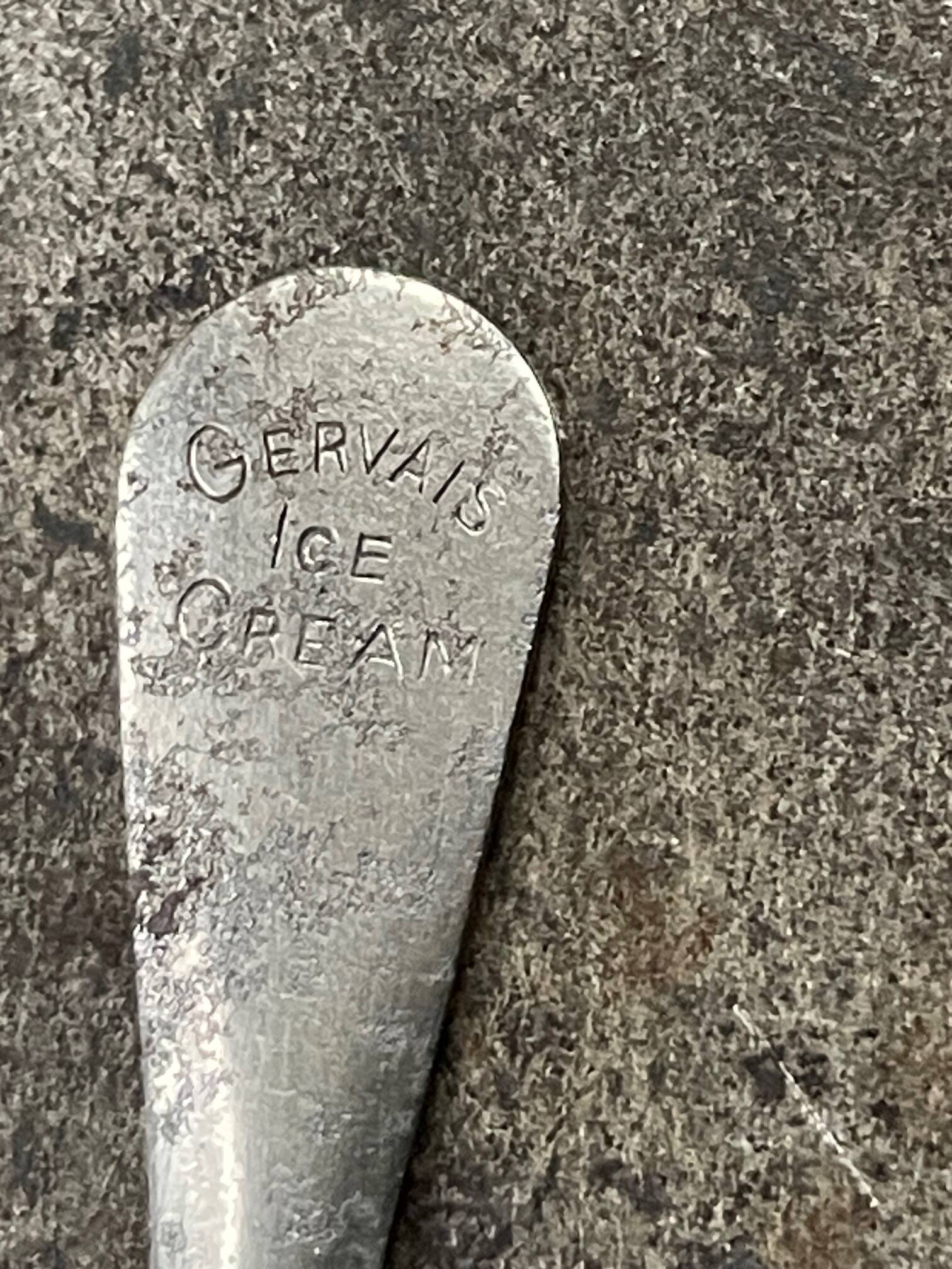 antique mustard pot in blown glass and silver-plated metal EPNS late 19th century