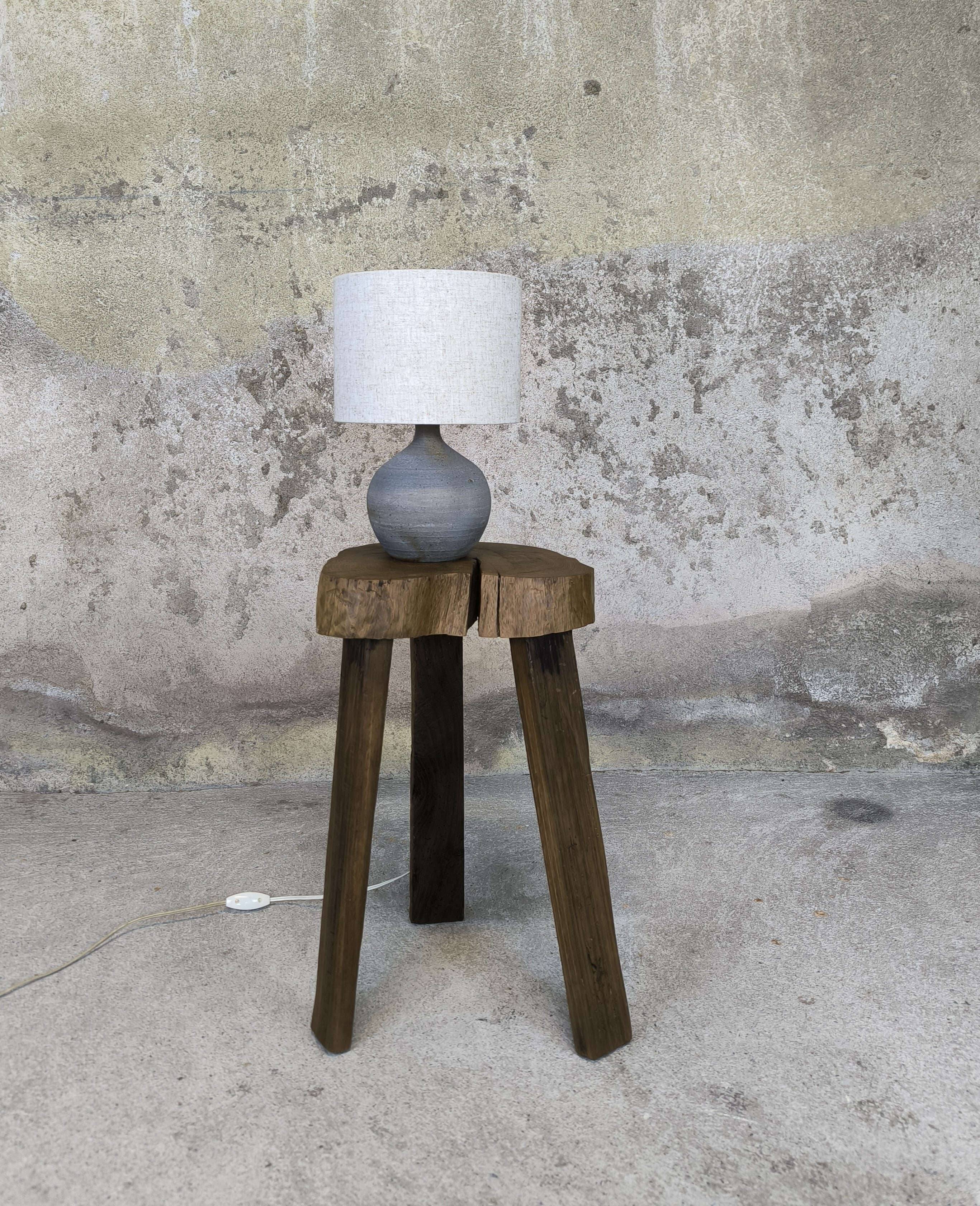 Vintage ceramic ball-shaped lamp