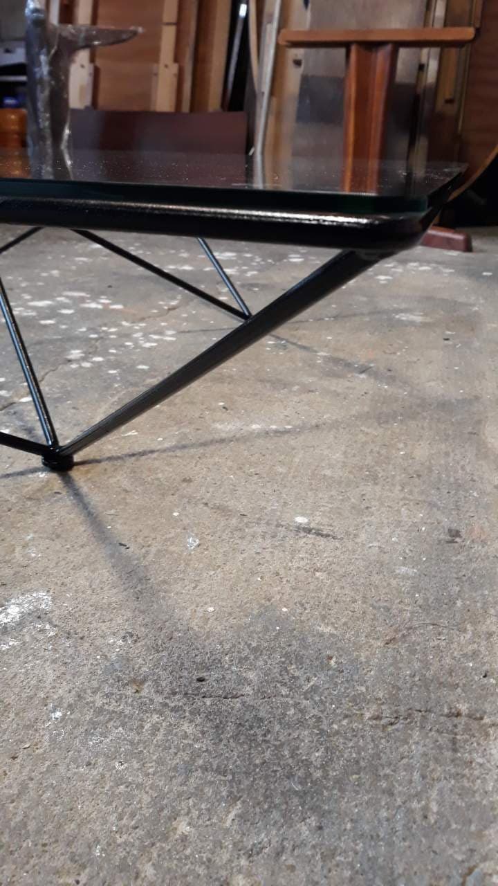 Alanda coffee table by Paolo Piva