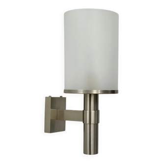 Perzel wall light model 1141 bis, metal and opaline, France, 1960
