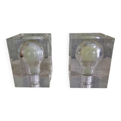 Paire d'inclusions en résine de  Pierre Giraudon ampoules