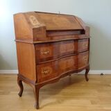 Commode scriban de style louis XVI en marqueterie incrustée